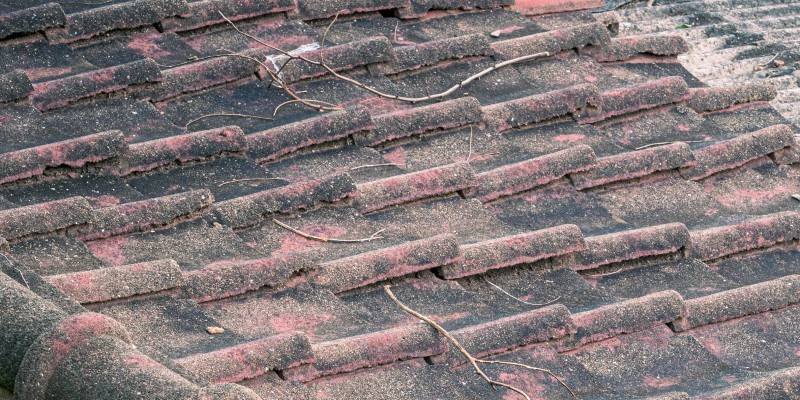 How Can I Tell If My Garage Roof Is Asbestos?