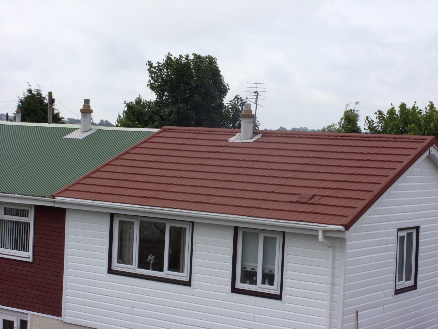 Lightweight Metal Roof Tiles on Houses